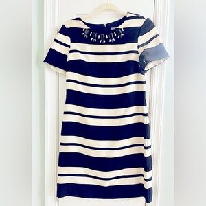 VINCE CAMUTO Women's Jewel-Neck Striped Shift Dress, Navy+Ivory, Size 6